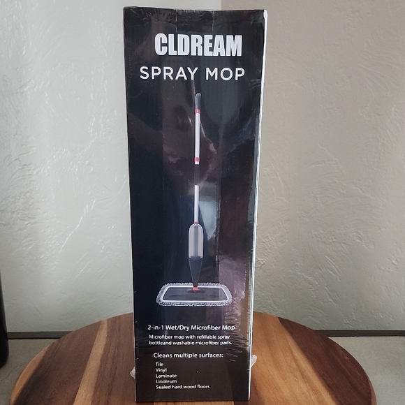 CLDREAM Other - CLDREAM Spray Mop with Microfiber Pad